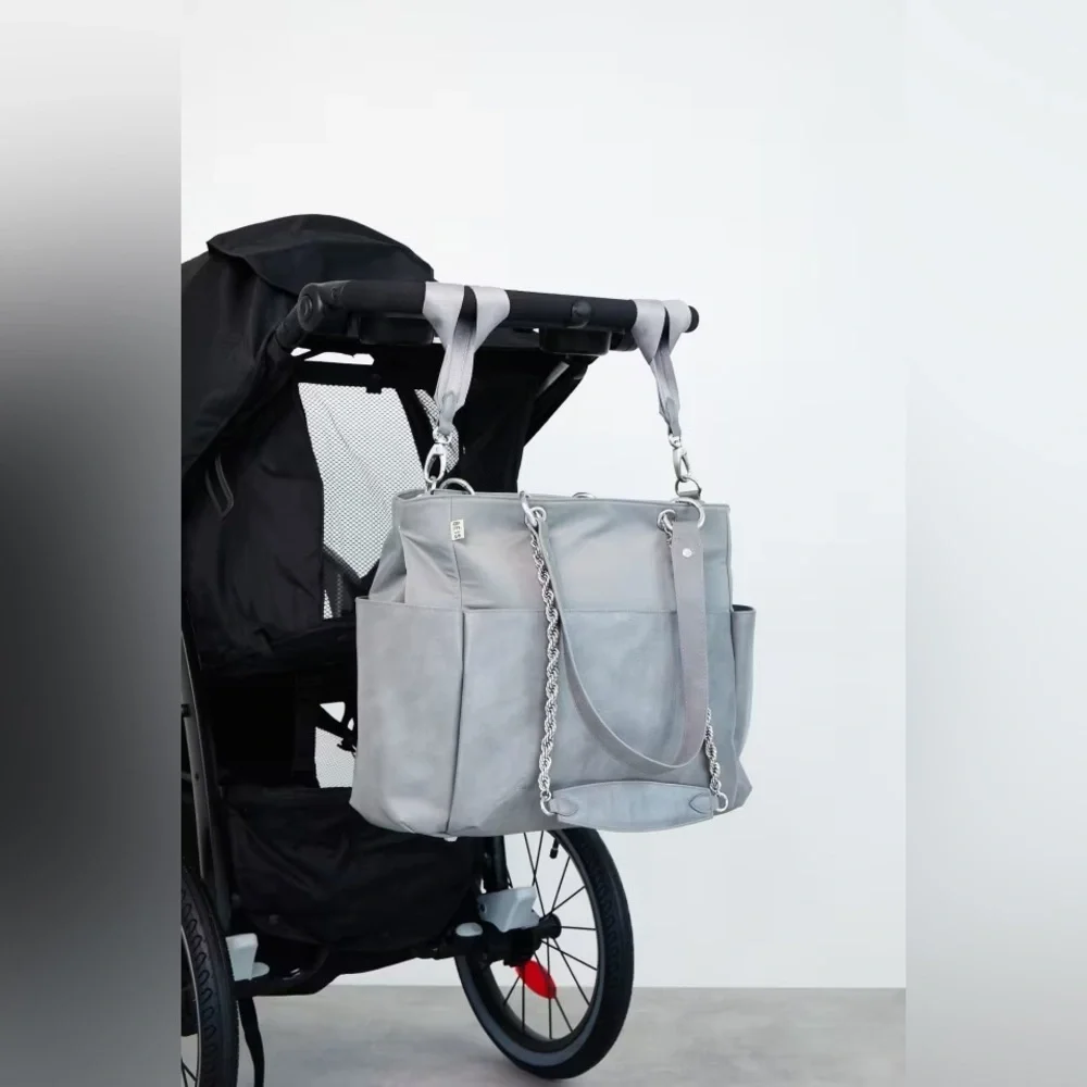 BEIS The Diaper Bag in Gray